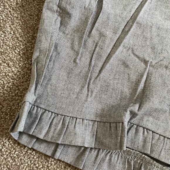 Loft side zip shorts - Picture 2 of 3